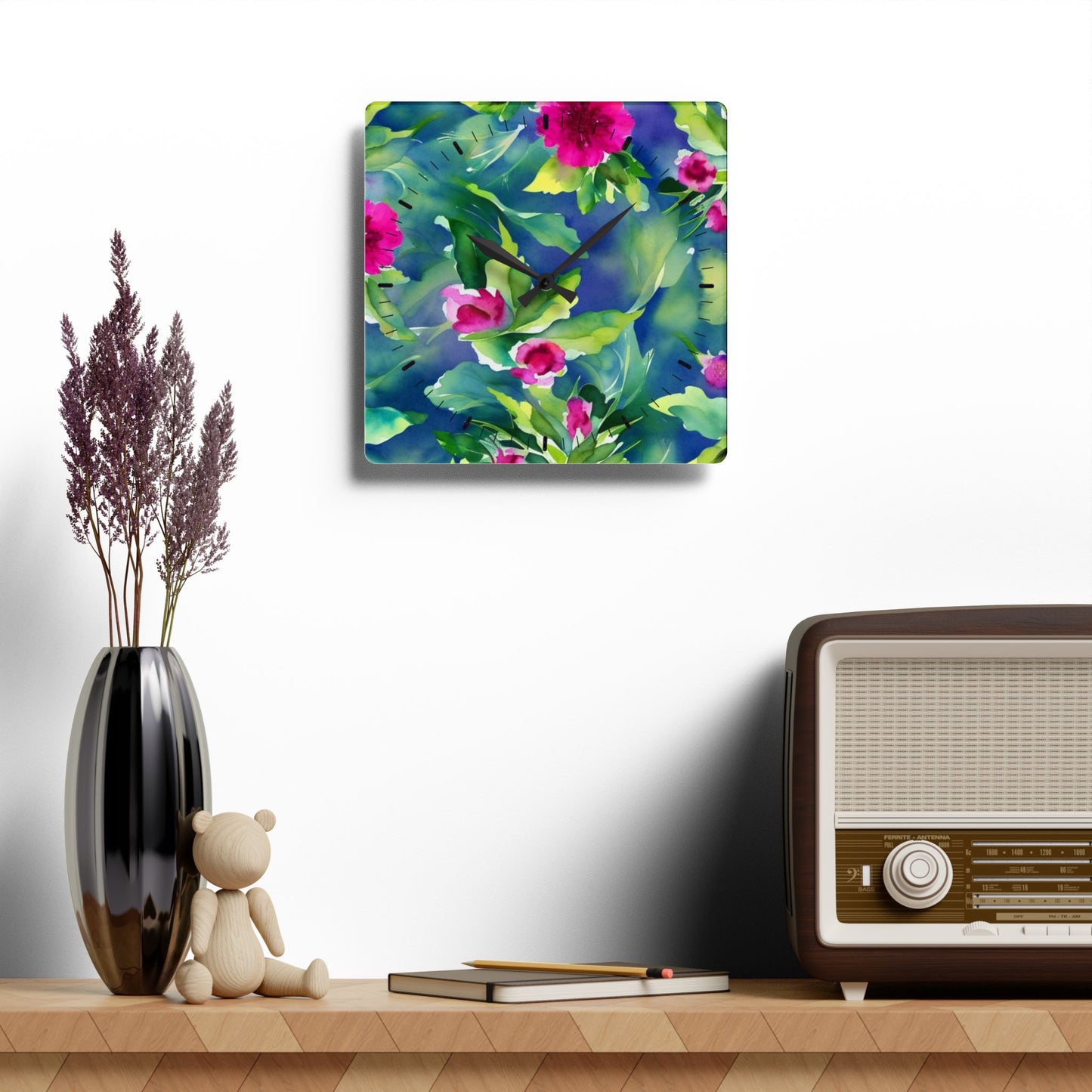 Floral Acrylic Wall Clock – Elegant Decorative Timepiece