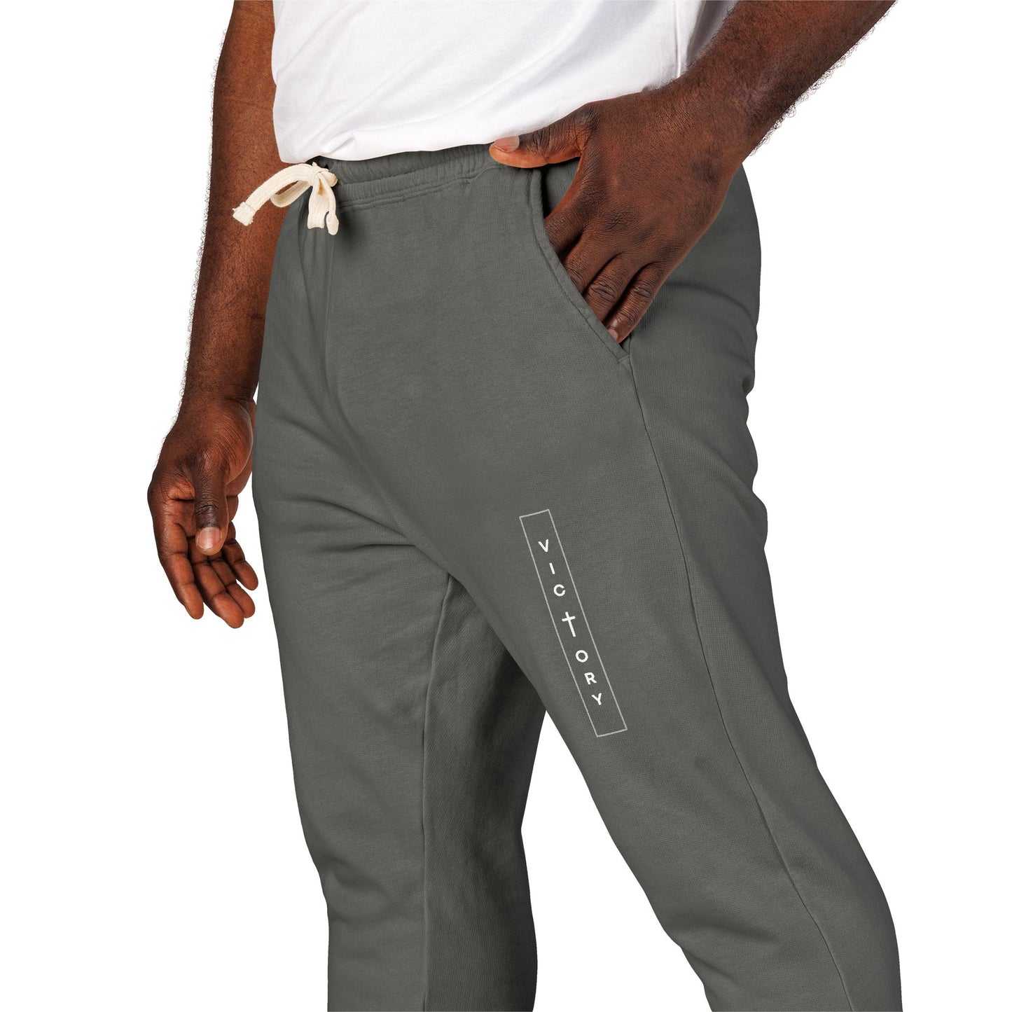 Victory – Unisex Garment-Dyed Fleece Sweatpants