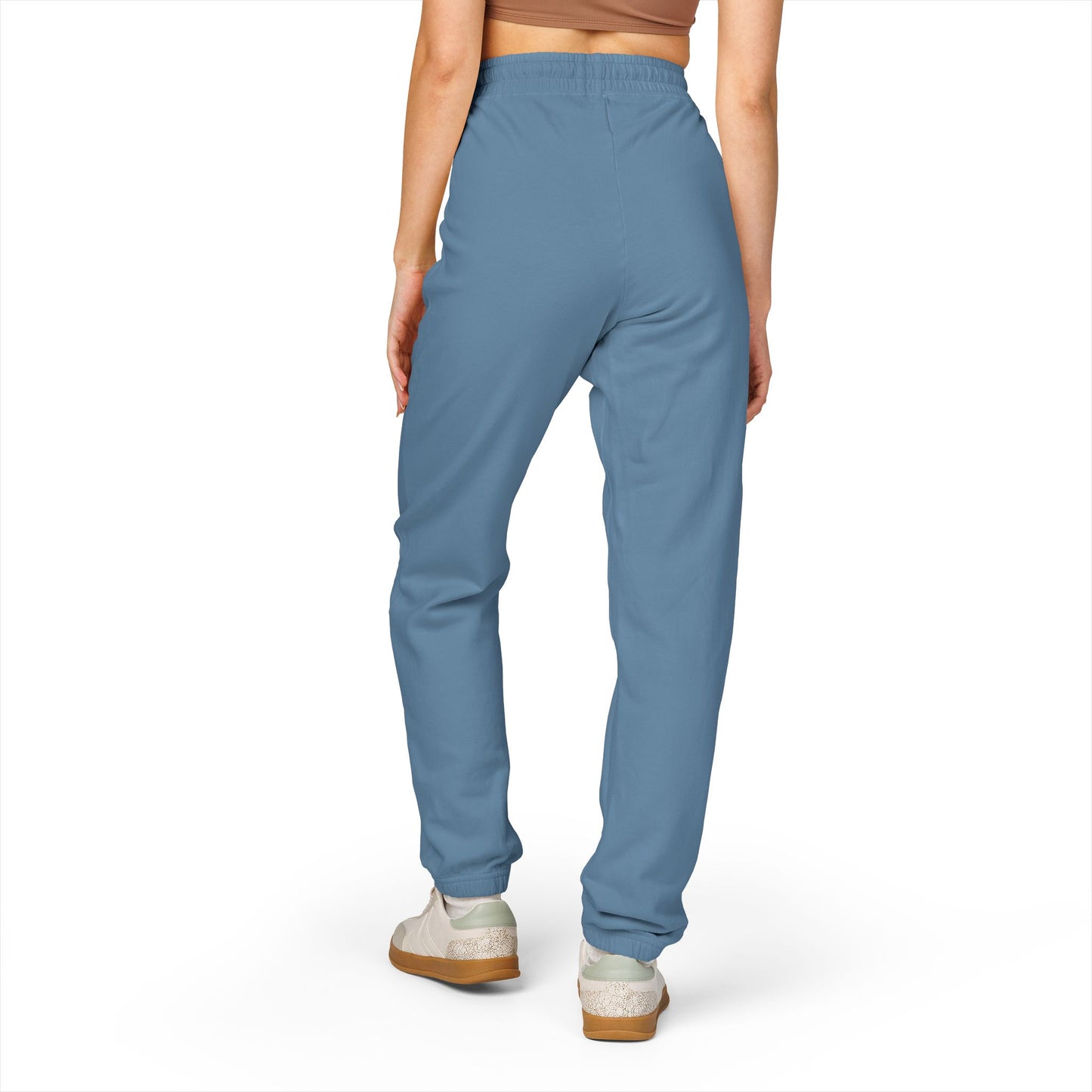 Victory – Unisex Garment-Dyed Fleece Sweatpants