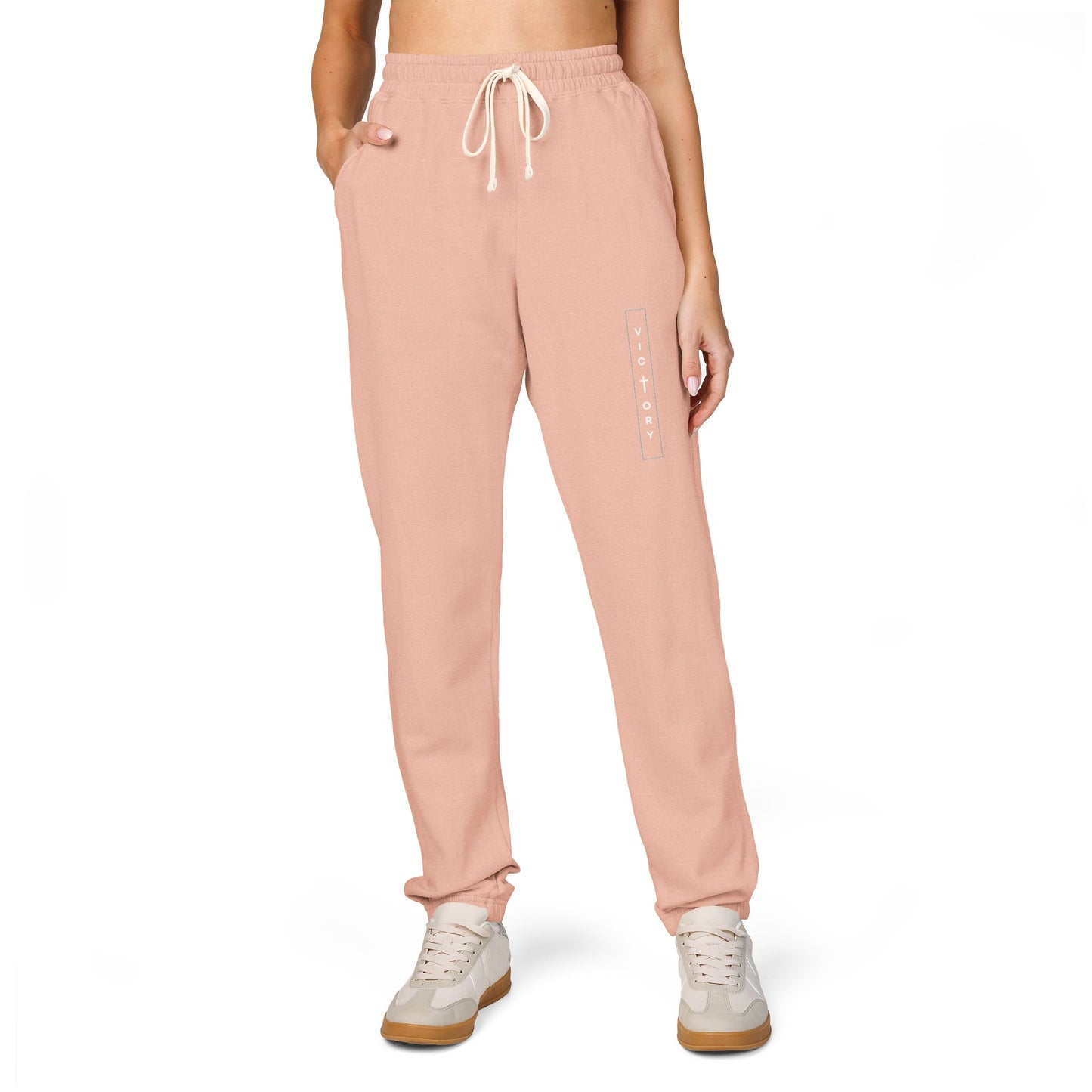 Victory – Unisex Garment-Dyed Fleece Sweatpants